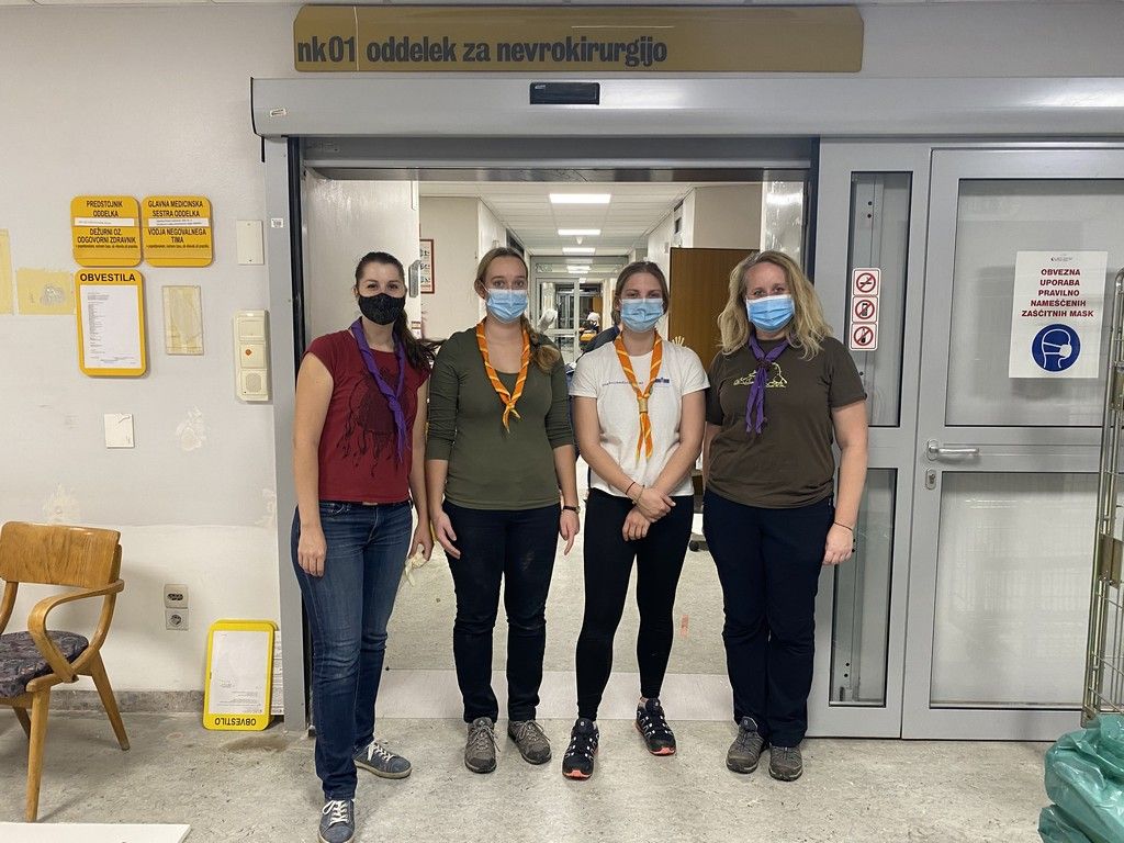 Skupinska fotografija.