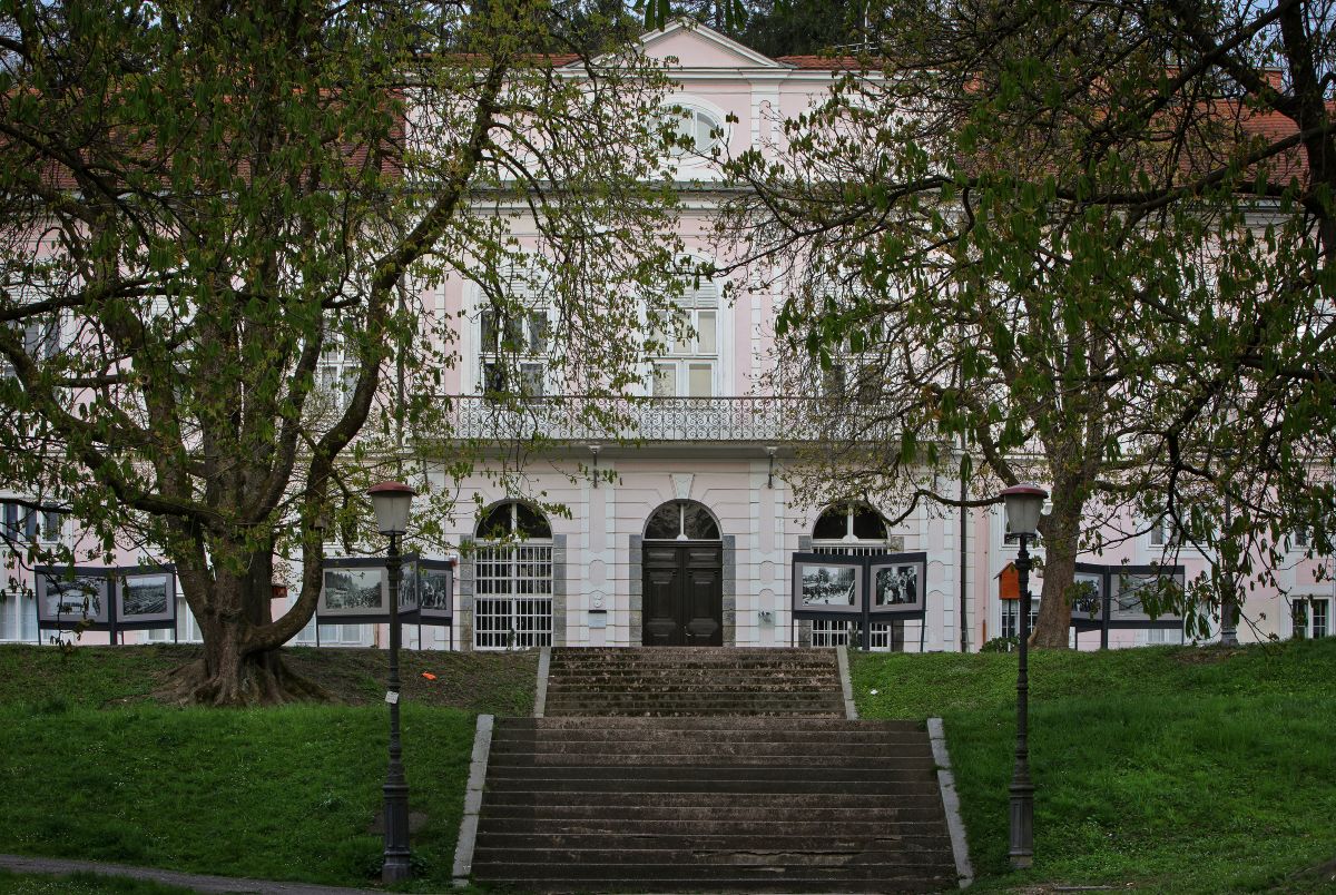 Prva nedelja: prost vstop