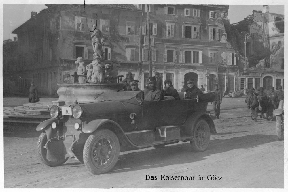 Cesarski park v avtomobilu.