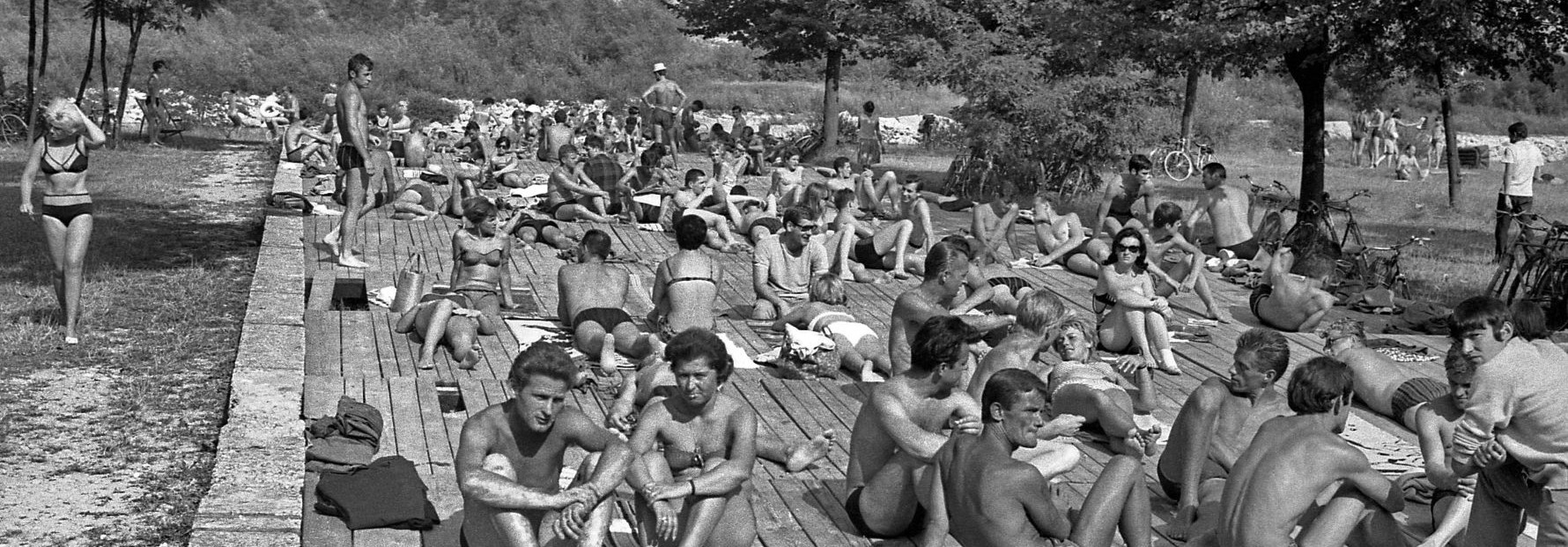 Poletna osvežitev ob Savi: od kopališča Štern do Mestne plaže Laguna